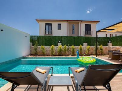 Villa Mayura Каш Екстериор снимка